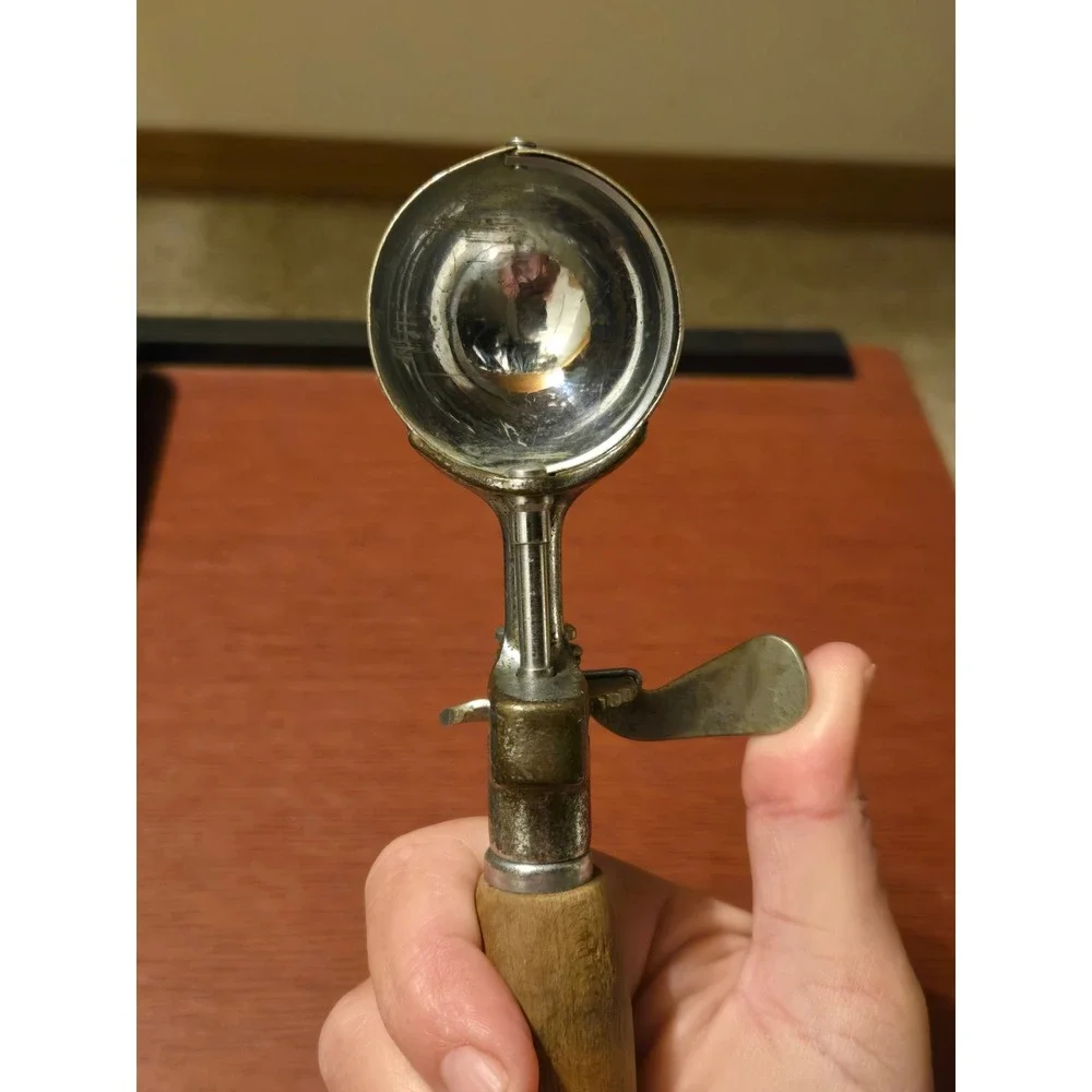 Vintage Arnold Racine Wis No 30 Ice Cream Scoop Wood Handle Pat 1927 Antique